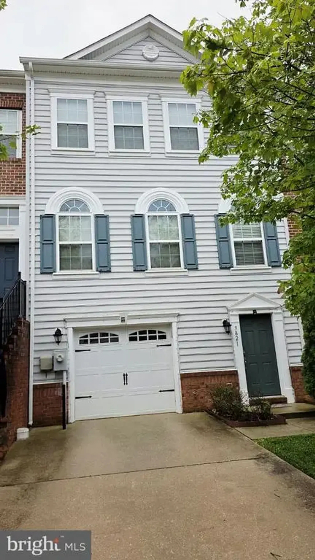 9821 Solar Crse, LAUREL