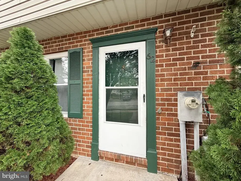 62 Chelmsford Ct, MIDDLE RIVER
