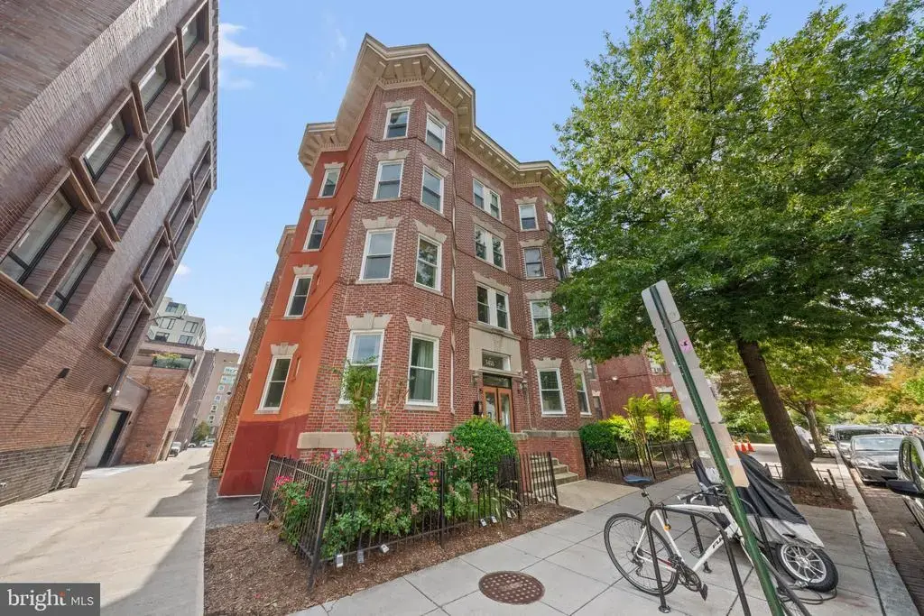 1418 W Nw #403, WASHINGTON