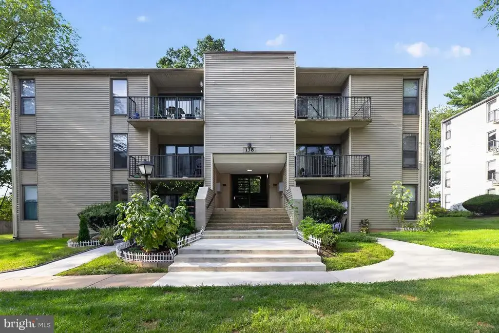 138 Duvall Ln #251-201, GAITHERSBURG