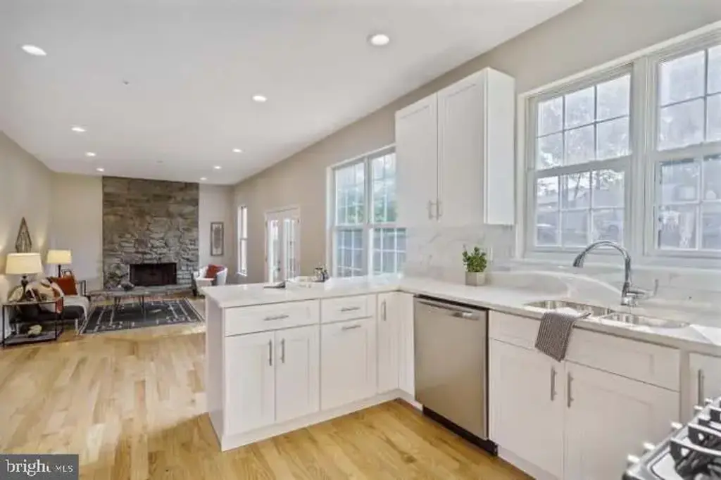 1401 Ora Lea Ln, UPPER MARLBORO