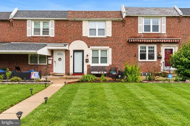 417 Seven Oaks Dr, Clifton Heights
