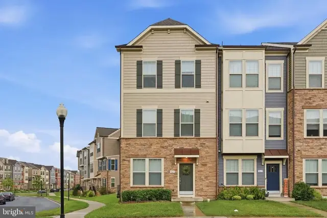 9021 Shady Pines Dr, Frederick