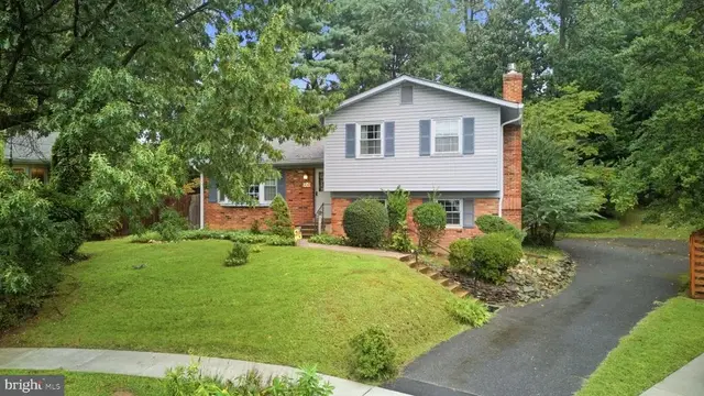 700 Carter Rd, Rockville