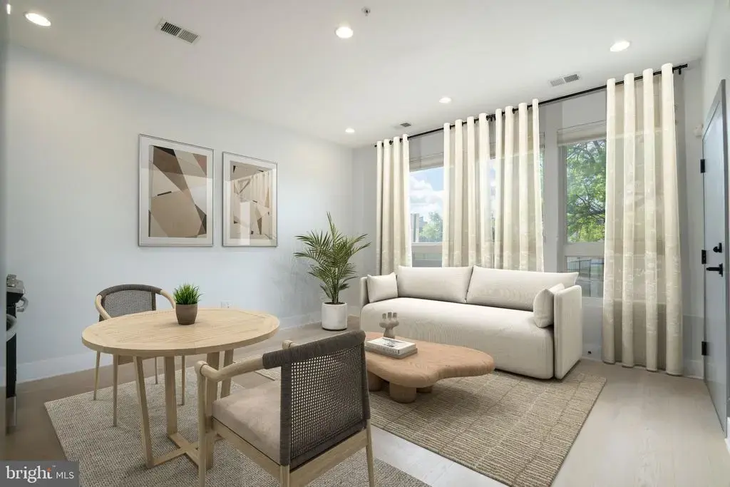 705 Irving St Nw #202, WASHINGTON