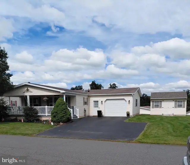 535 Conestoga Dr, Coatesville