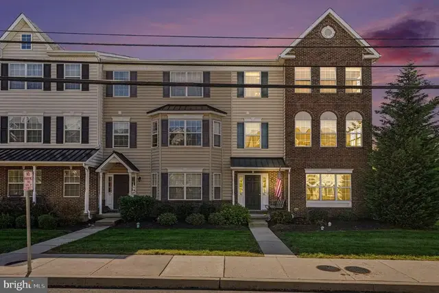58 N School Ln, Souderton