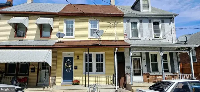 445 E Weidman St, Lebanon