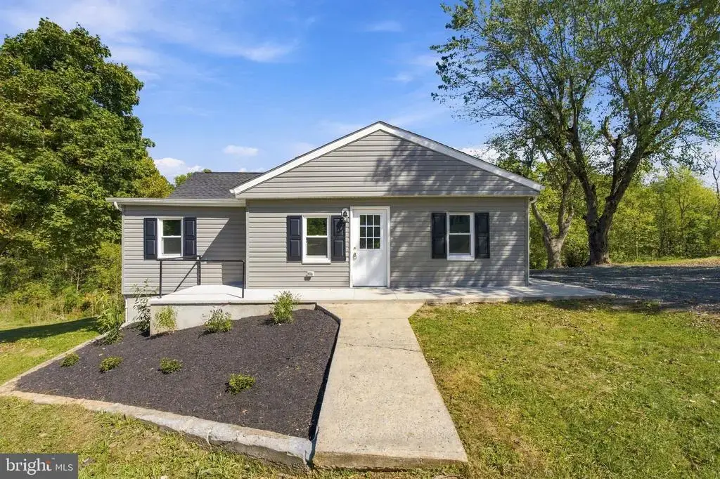 3067 Koontztown Rd, FALLING WATERS