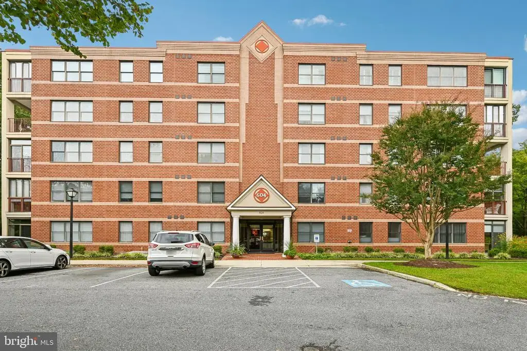 604 Mckinsey Park Dr #304, SEVERNA PARK