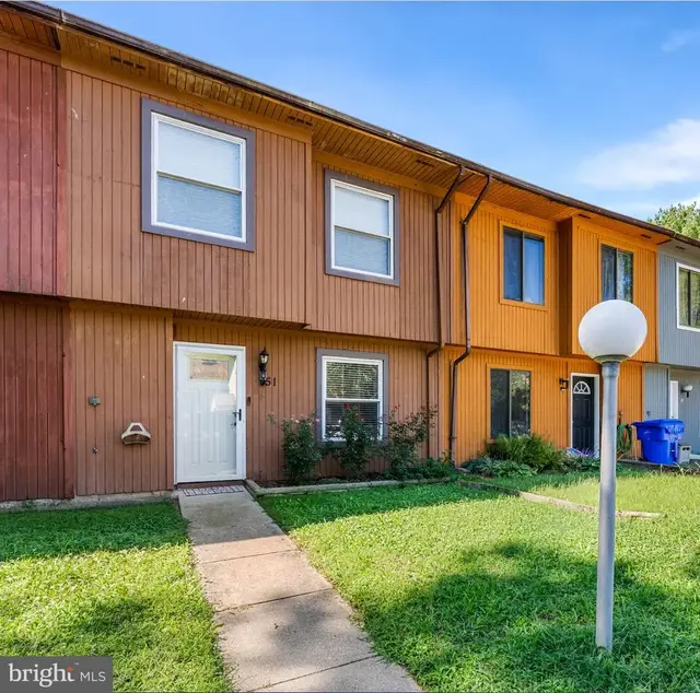 51 Keepsake Pl, Waldorf