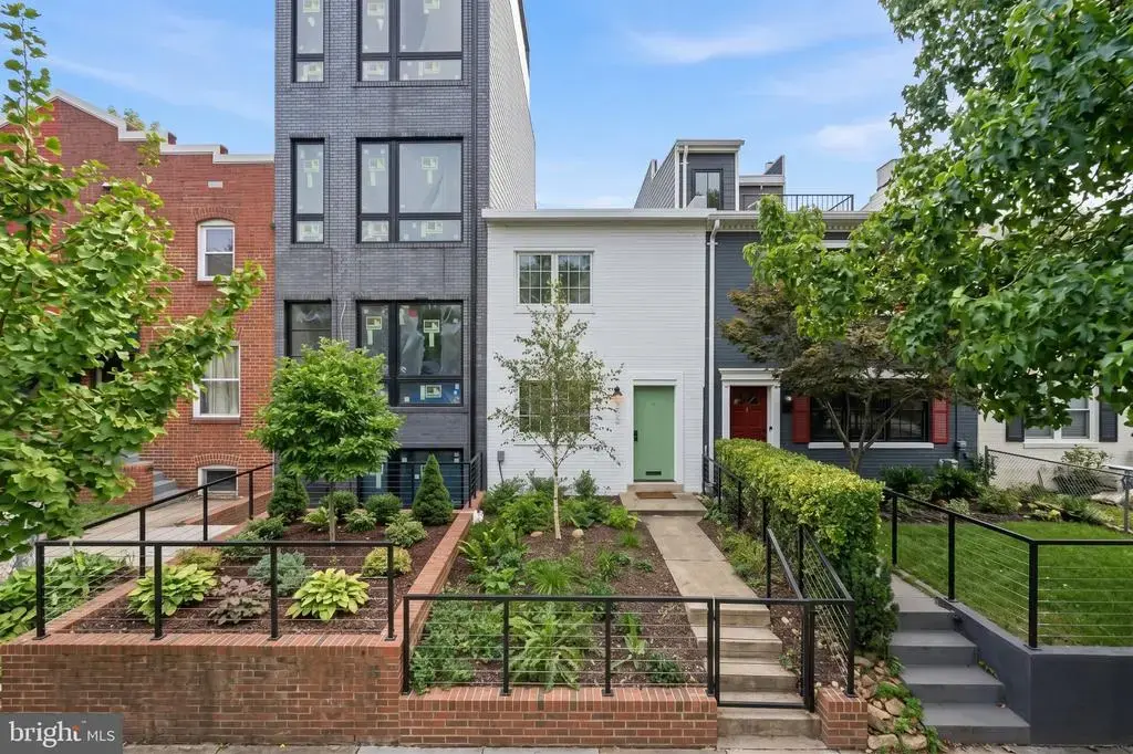 1527 K St Se, WASHINGTON