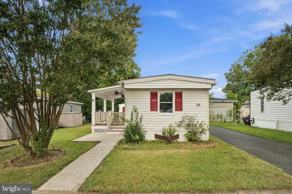 92 Village Pkwy, DUMFRIES