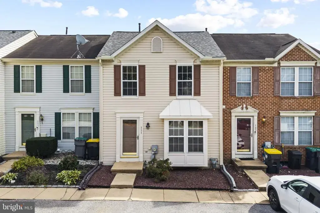 111 Lauren Pl, NEWARK