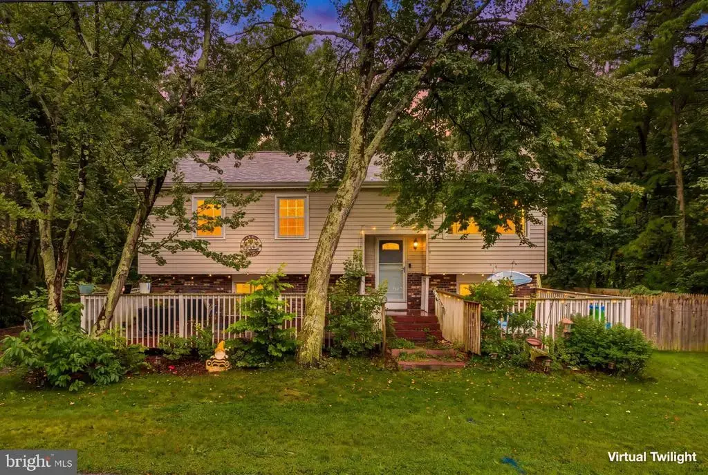 558 Larch Ave, PEMBERTON