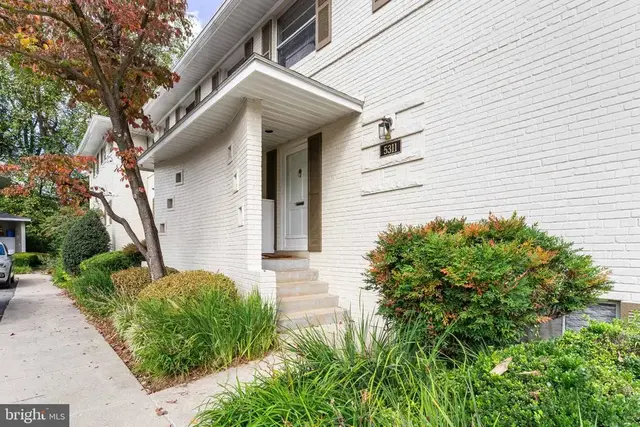 5311 Pooks Hill Rd #407, Bethesda