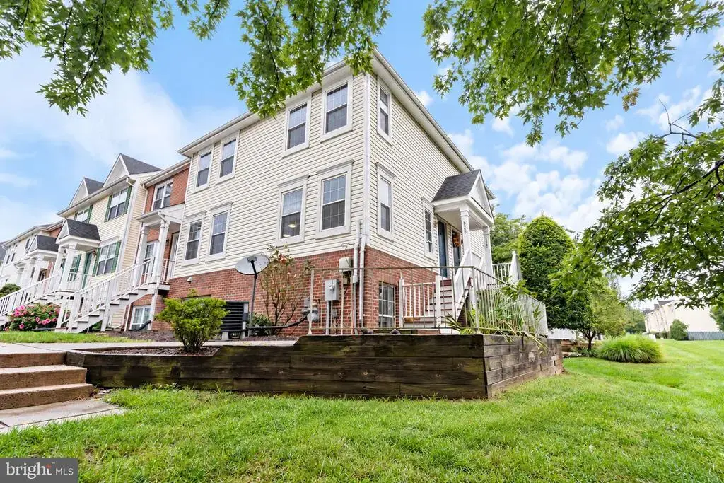 8025 Lantern Ct #118, MANASSAS