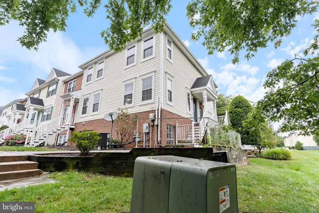 8025 Lantern Ct #118, MANASSAS