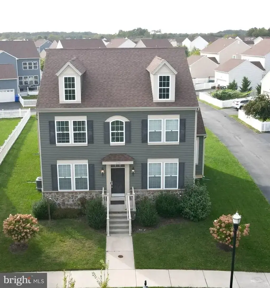 1173 S Olmsted Pkwy, MIDDLETOWN