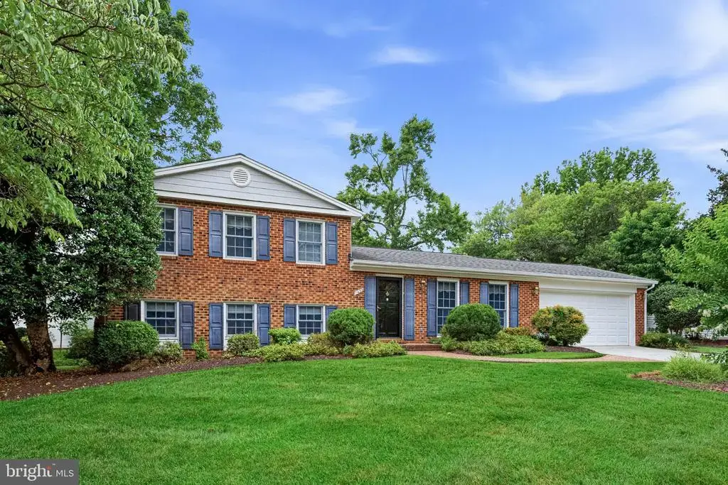 1432 Filene Ct, VIENNA