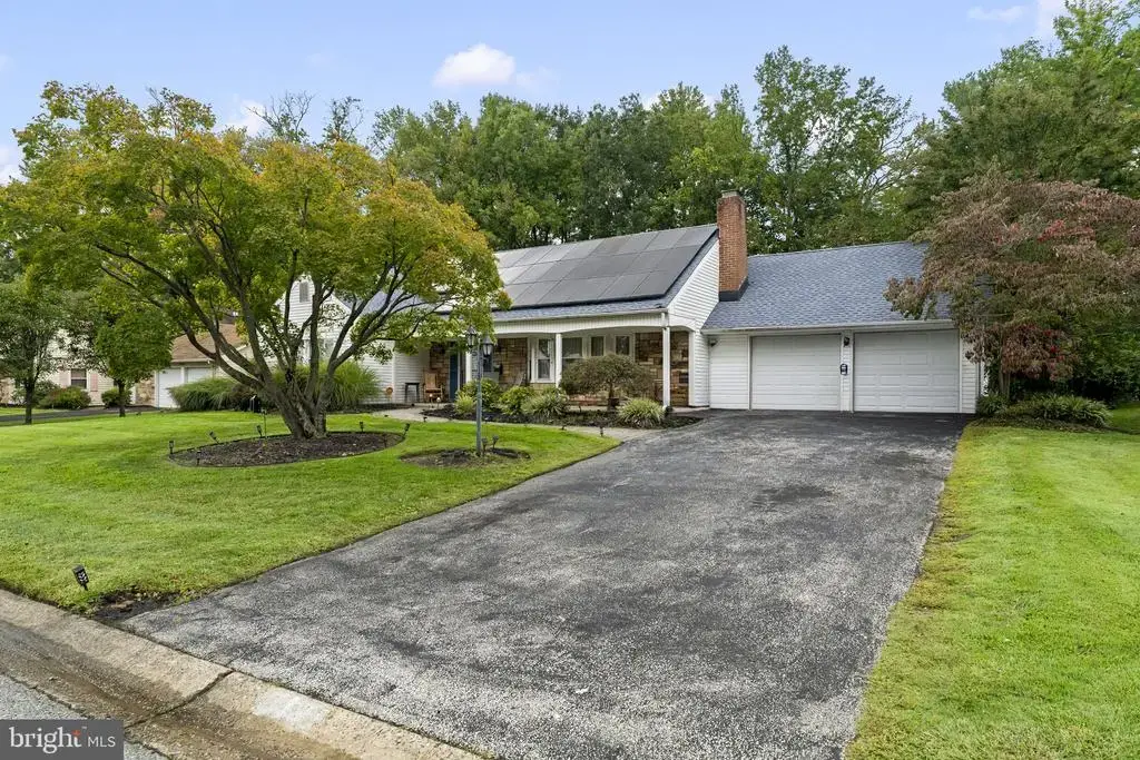 43 Tiffany Ln, WILLINGBOROUGH