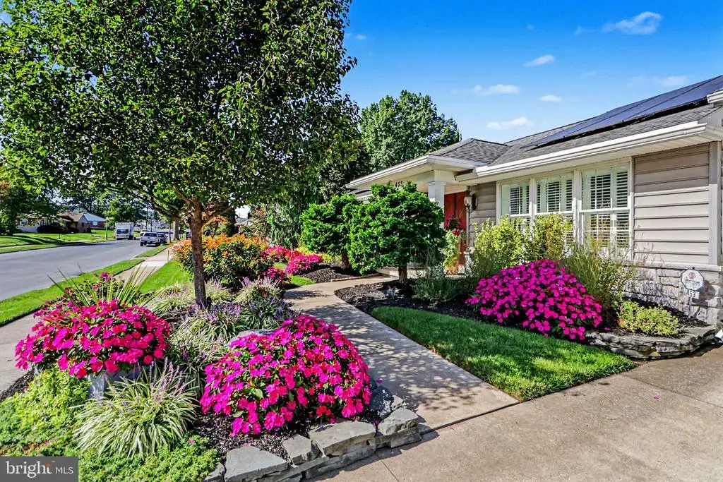 453 Maple Ave, HERSHEY