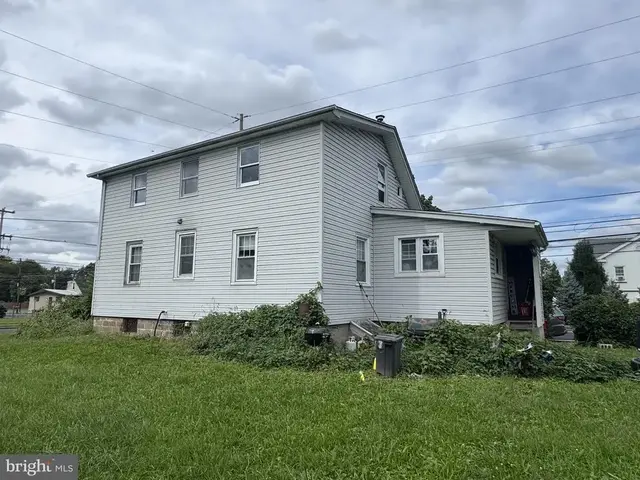 495 Madison Ave, Warminster