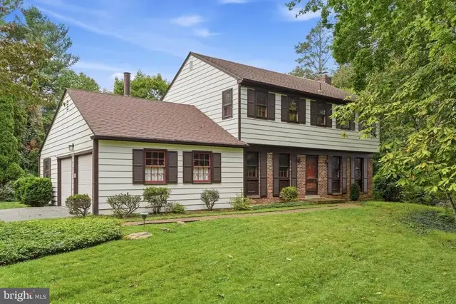 427 Old Eagle School Rd, Wayne