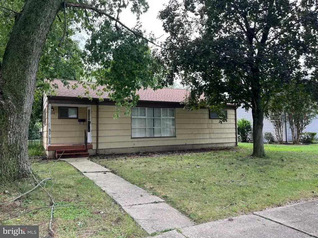 528 N West St, DOVER