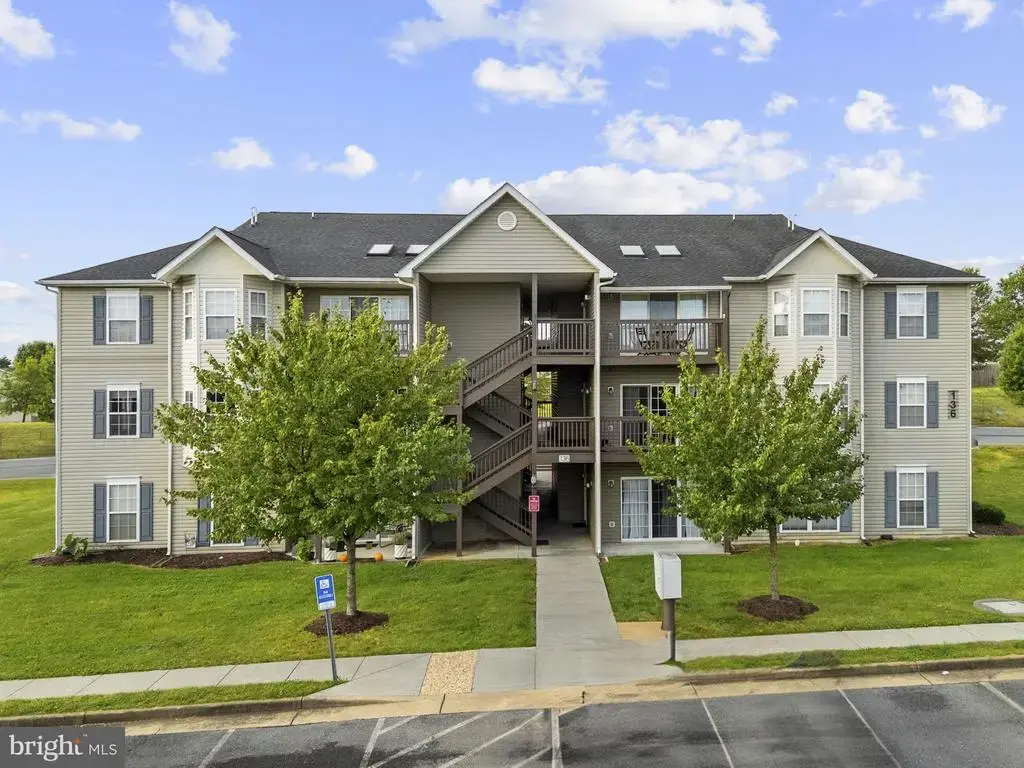 136-9 Brookland Ct #9, WINCHESTER