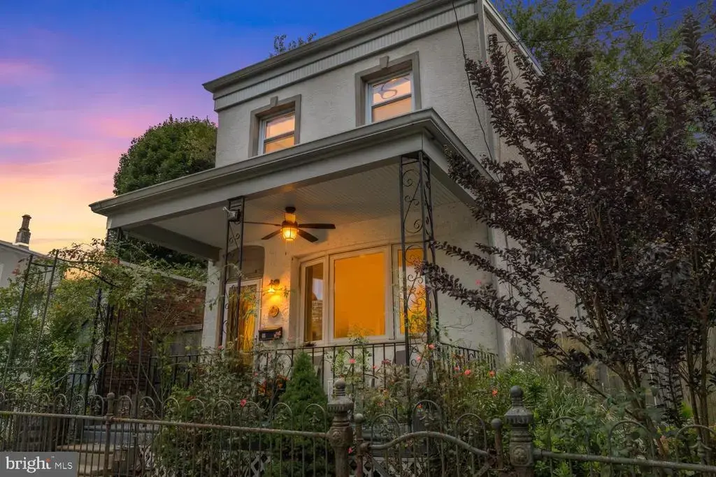 491 Hermitage St, PHILADELPHIA