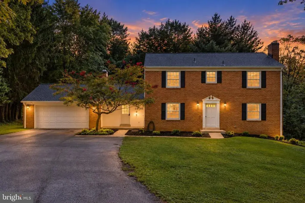 28405 Honeysuckle Dr, DAMASCUS