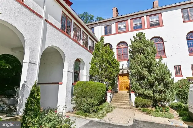 230 Stony Run Ln #3e, Baltimore