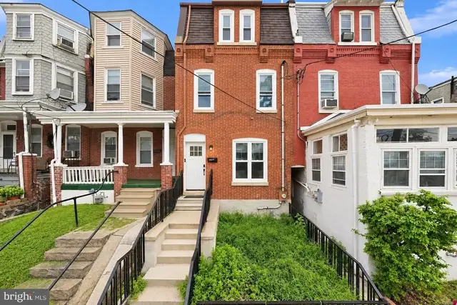 1103 W 6th St, Wilmington
