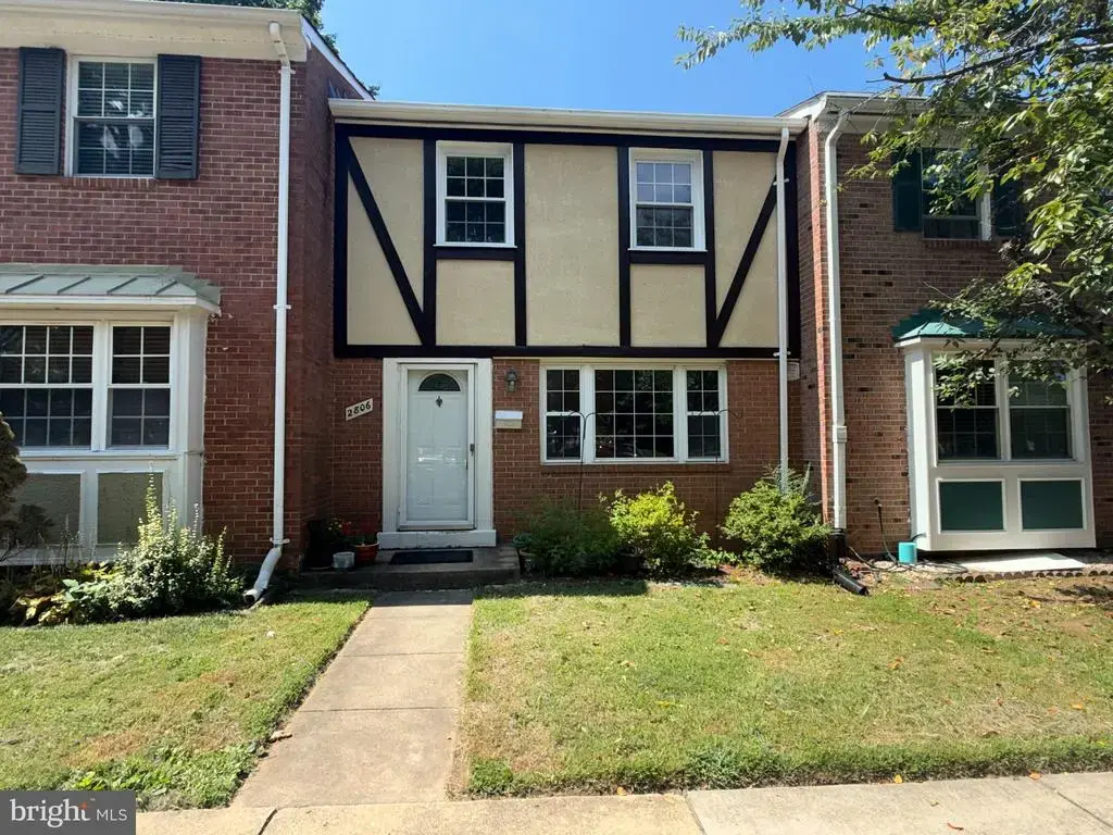 2806 Hogan Ct, FALLS CHURCH
