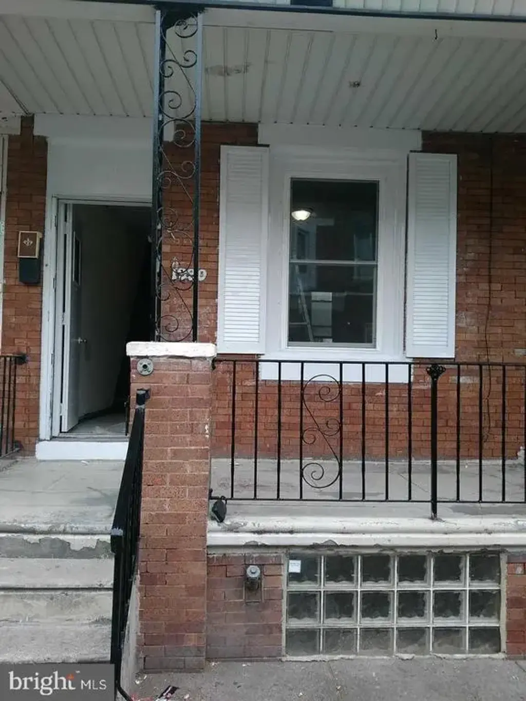 1930 E Thayer St, PHILADELPHIA
