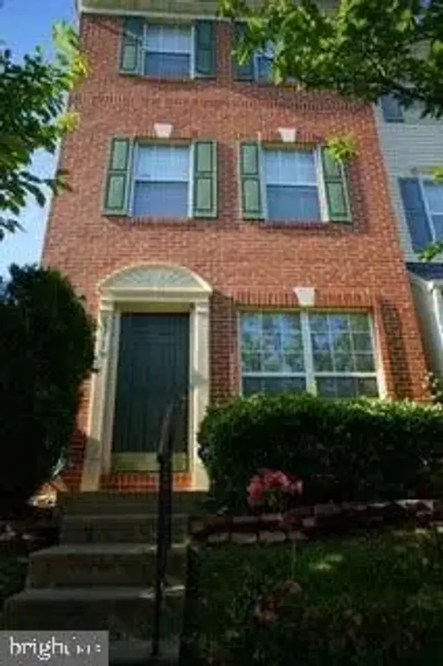 13116 Quail Creek Ln, Fairfax