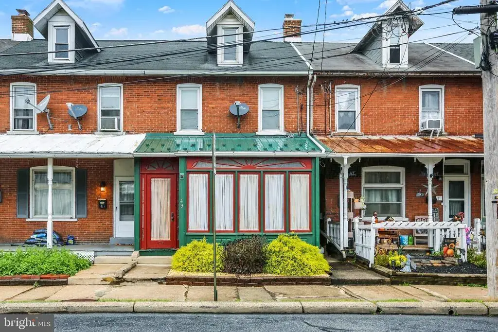 49 E Washington St, TOPTON