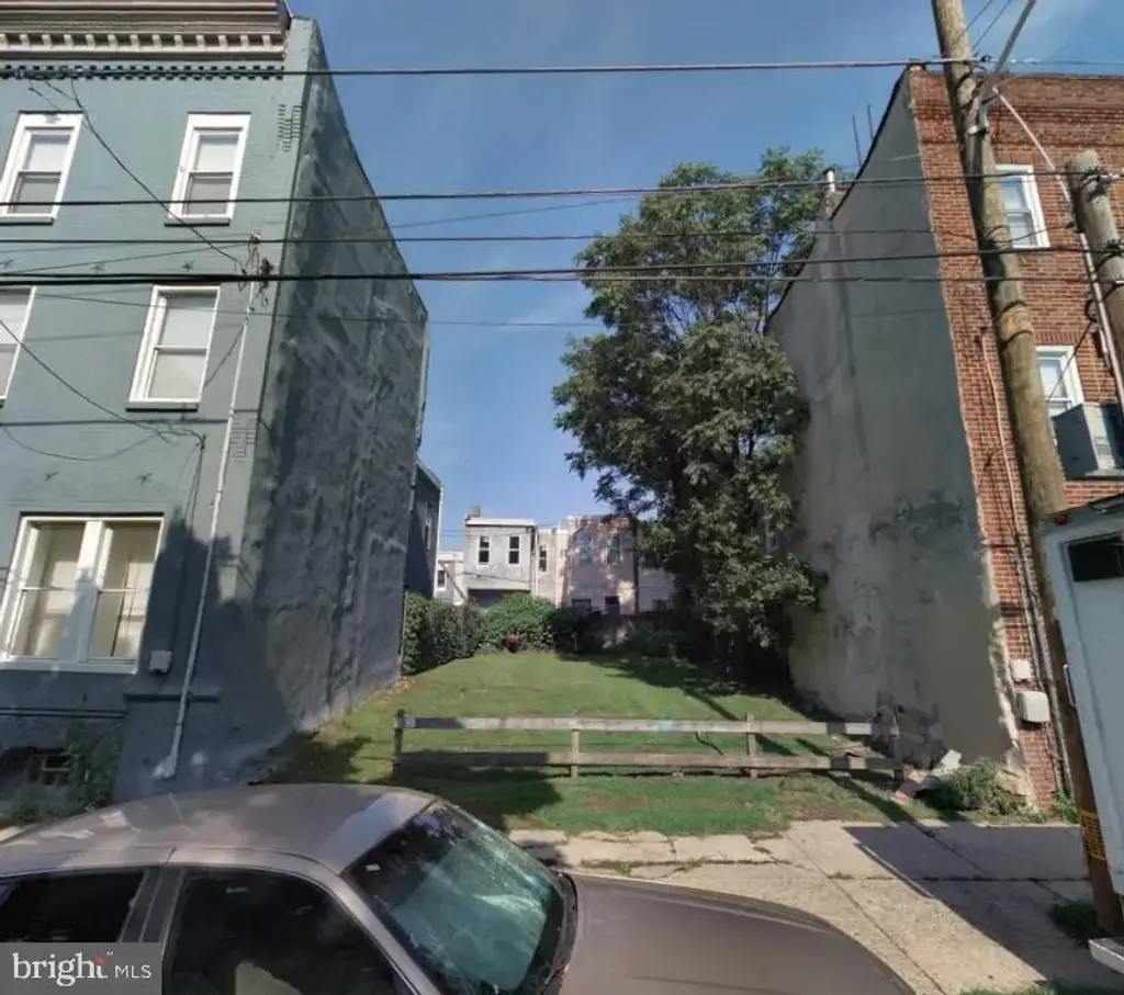 2258 N 16th St, PHILADELPHIA