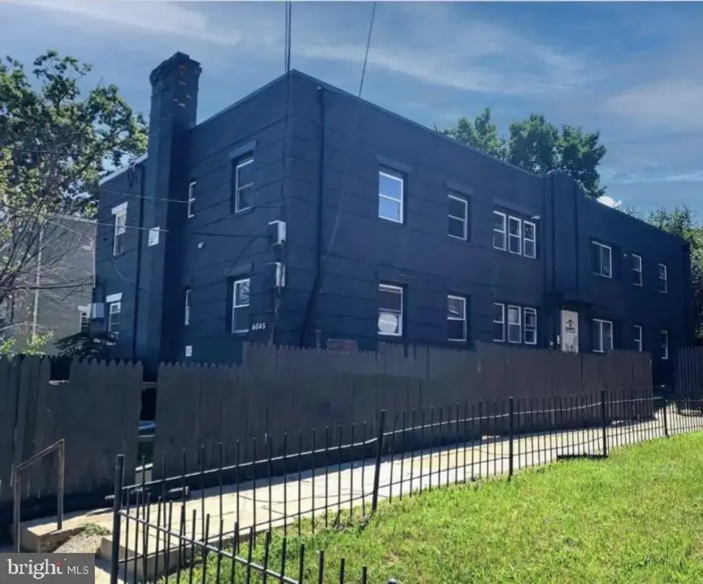 4645 Hillside Rd Se, WASHINGTON