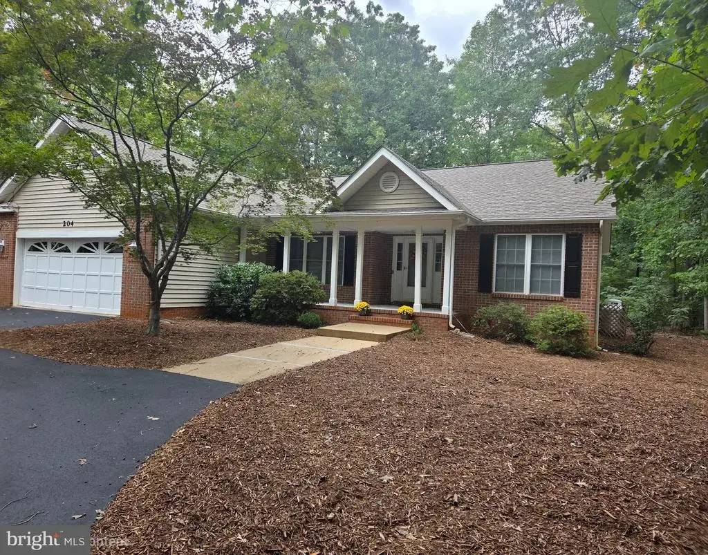 204 Tall Pines Ave, LOCUST GROVE