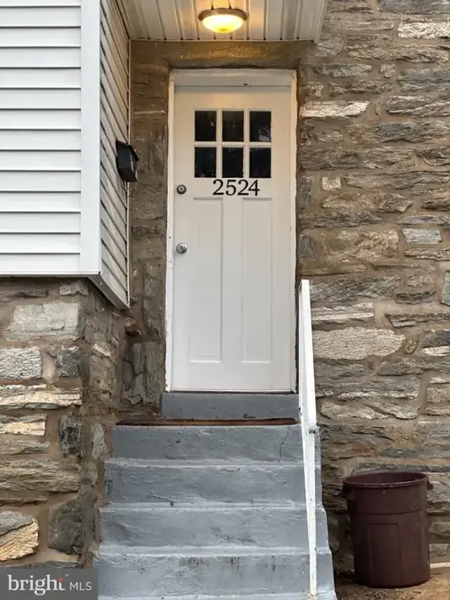 N/A, Broomall
