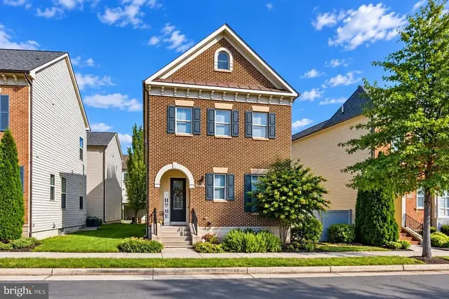 44642 Petersham Dr, Ashburn