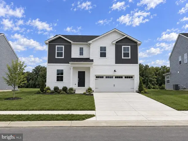 135 Wicklow Dr, Magnolia
