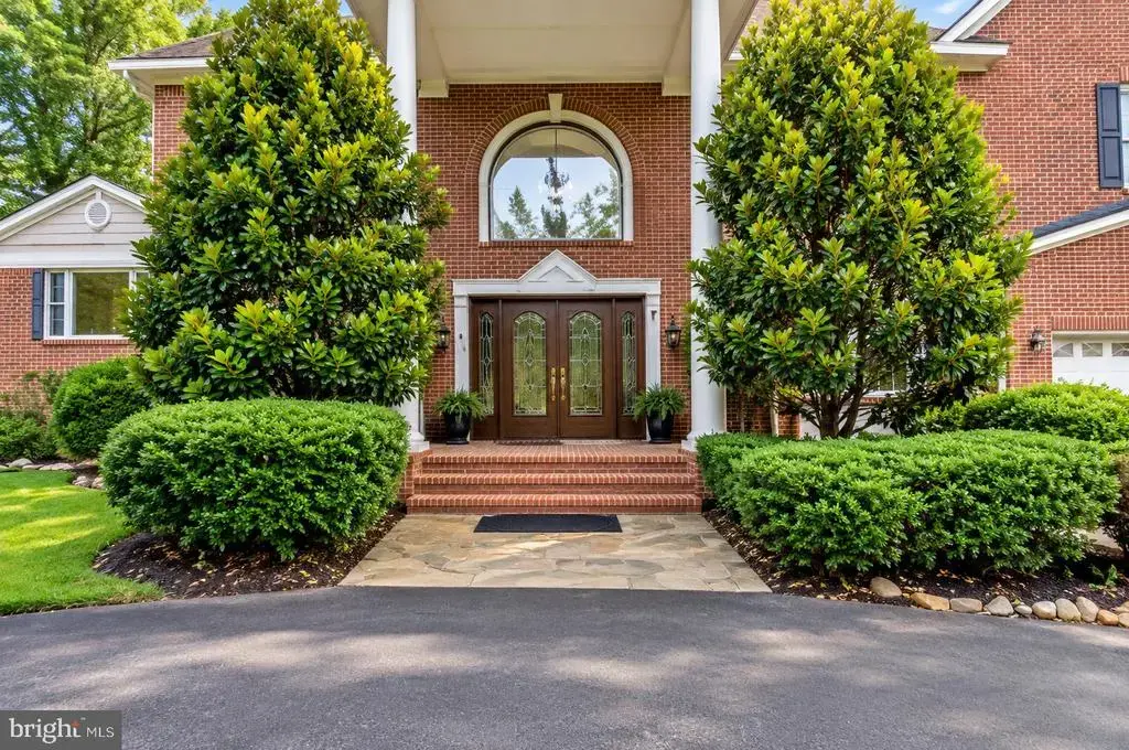 5124 Kenwood Dr, ANNANDALE