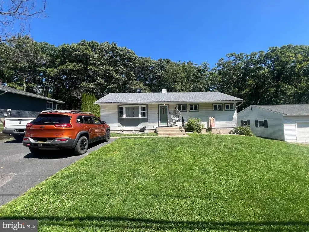 5 Oak St, MOUNT POCONO