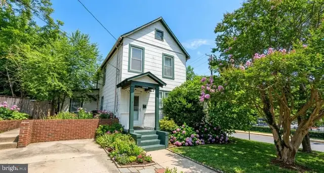 4232 Nicholson St, Hyattsville
