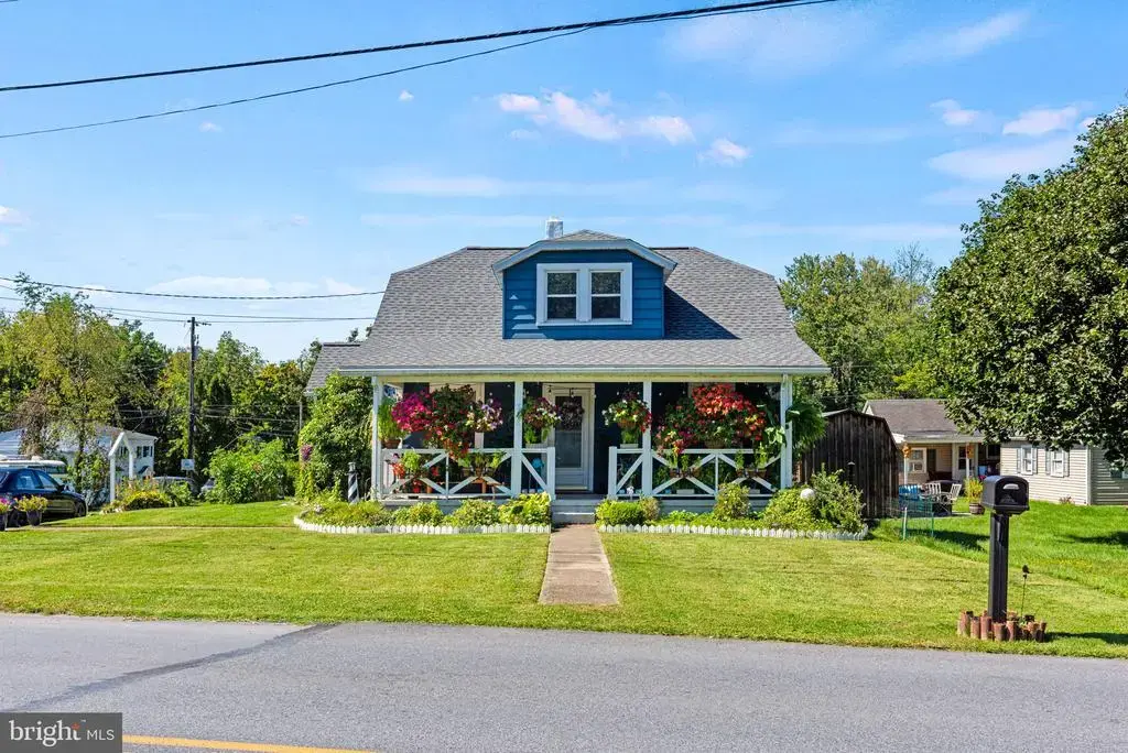 328 Beaver Rd, HARRISBURG