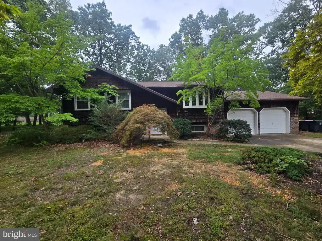 21 Oak Ct, WEST BERLIN