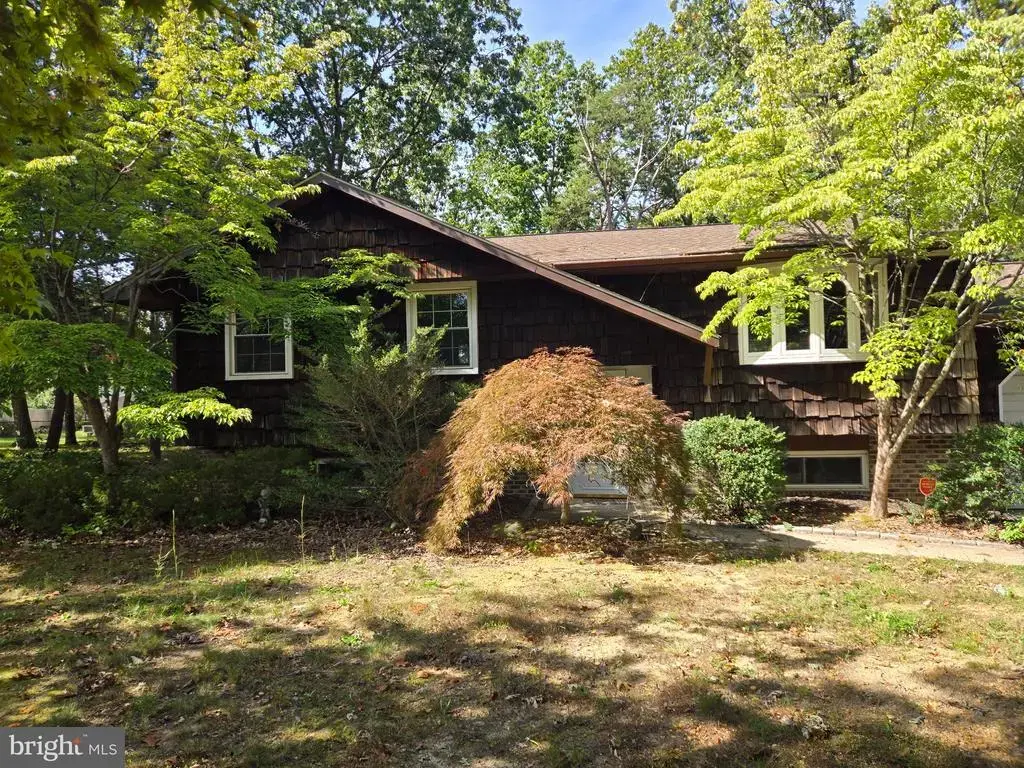 21 Oak Ct, WEST BERLIN